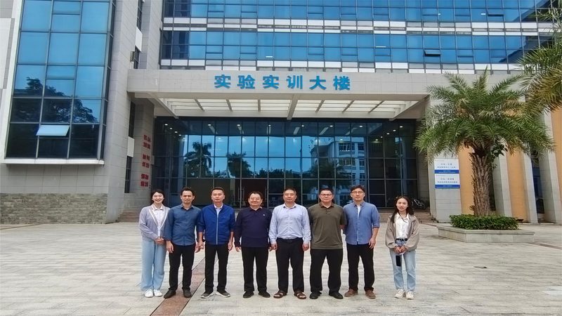 汽车电子代工：揭秘十大品牌背后的技术实力与市场布局