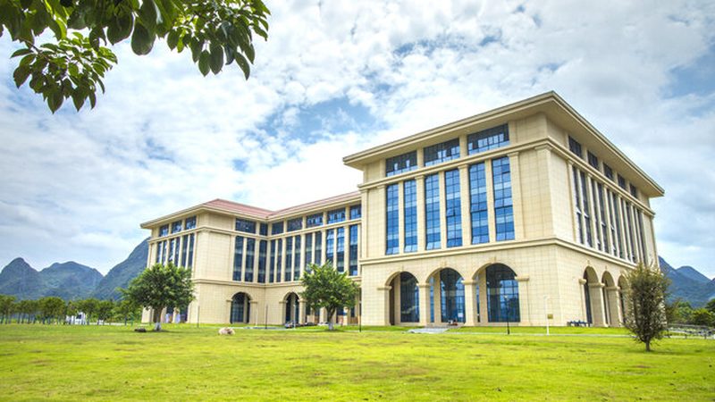 连接器材质揭秘：材质分类与区别解析**